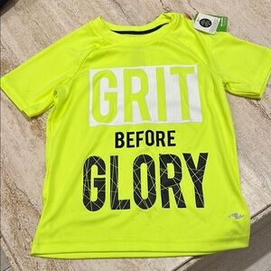 4 for 20$ / 🆕 NWT Neon Yellow Kids Sports Shirt - Grit Before Glory 4-5 years